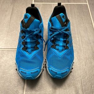 Mens adidas blue vigor TR sneaker size 10